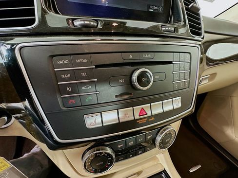 Used 2016 Mercedes-Benz GLE 350 4MATIC image 34