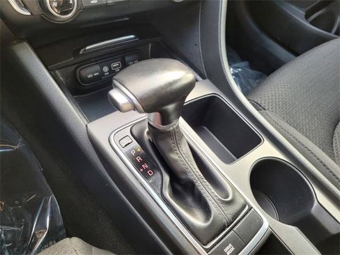 Used 2018 Kia Optima LX image 26