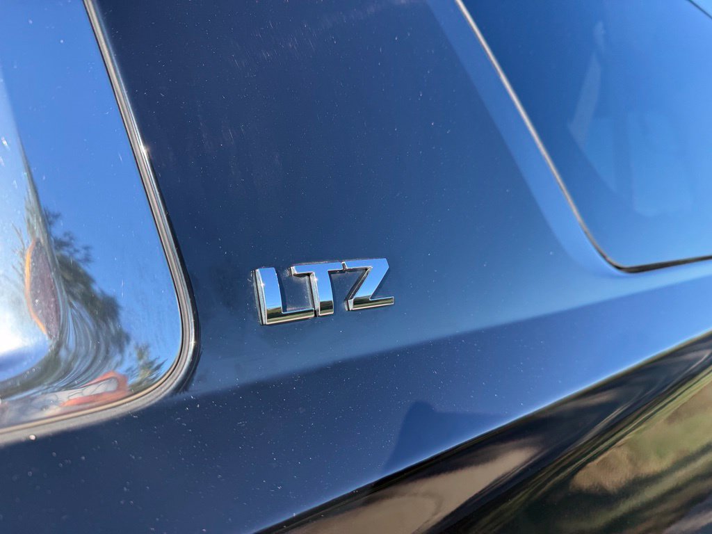 Used 2016 Chevrolet Suburban LTZ AWD/4WD image 15