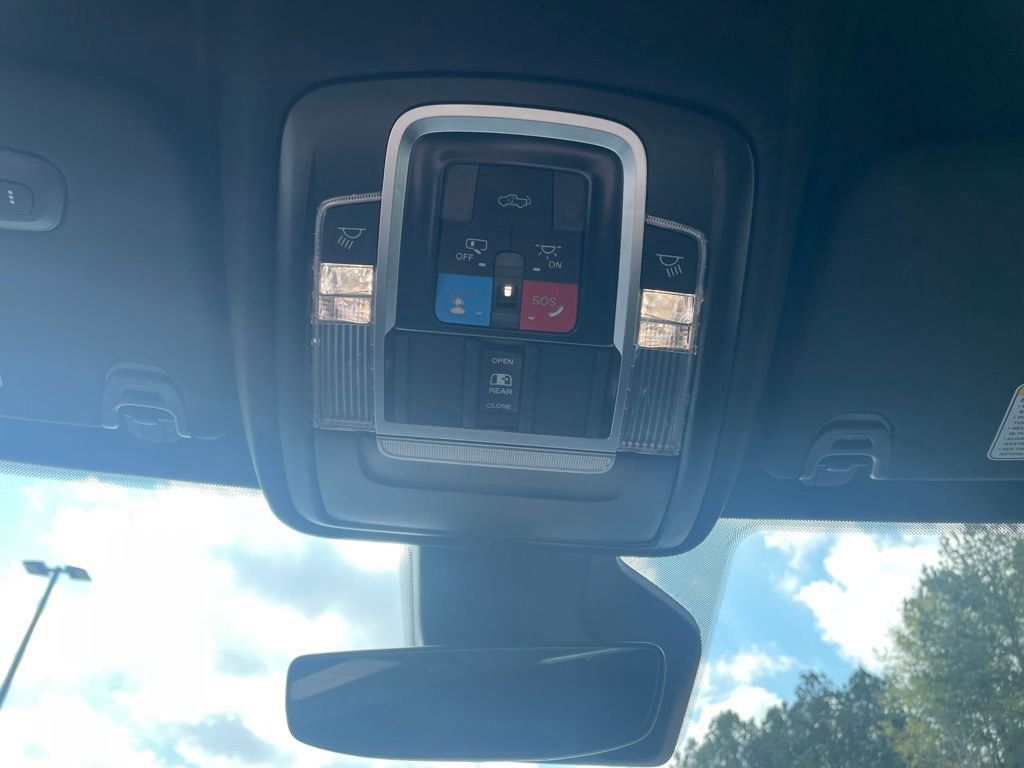 New 2026 RAM 1500 Big Horn AWD/4WD image 18