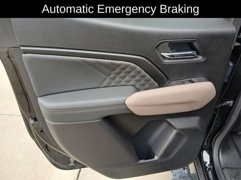 New 2026 GMC Canyon Denali image 15