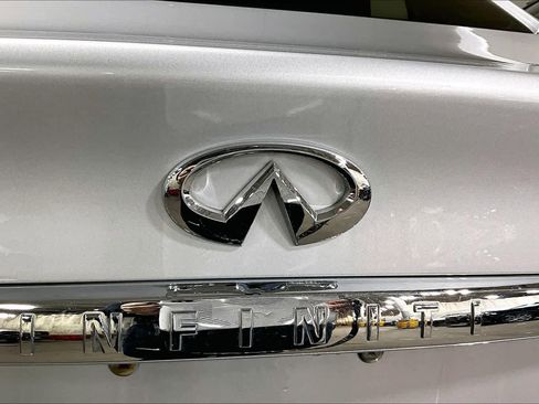 Used 2014 INFINITI Q50 Premium w/ Deluxe Technology Package image 31