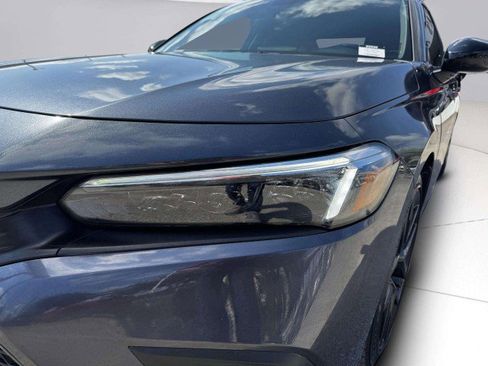 Used 2024 Honda Civic Sport image 11