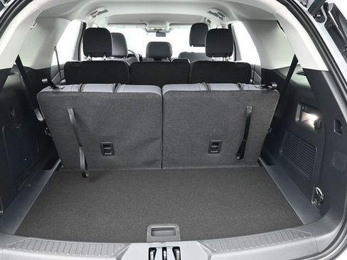 Certified 2026 Ford Explorer Active RWD image 27