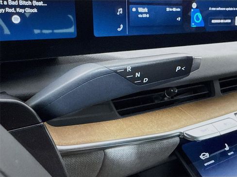Used 2024 Lucid Air Touring AWD/4WD image 7