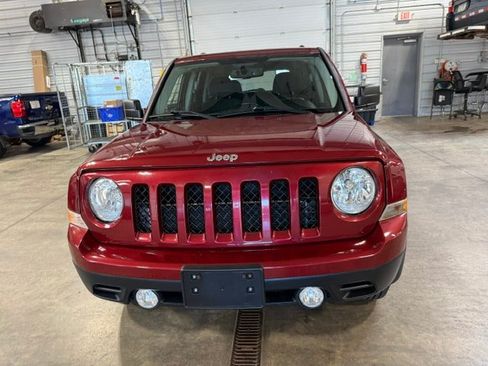 Used 2016 Jeep Patriot Sport w/ Power Value Group AWD/4WD image 41
