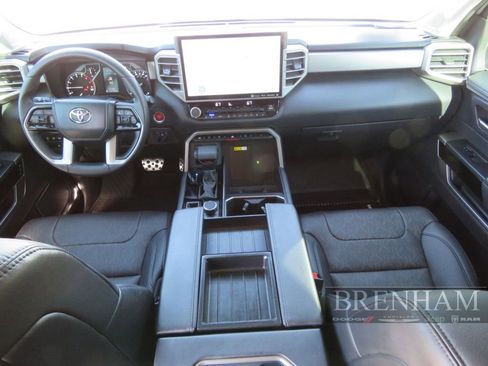 Used 2022 Toyota Tundra Limited image 21