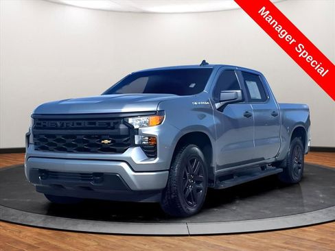 Used 2023 Chevrolet Silverado 1500 Custom AWD/4WD image 24