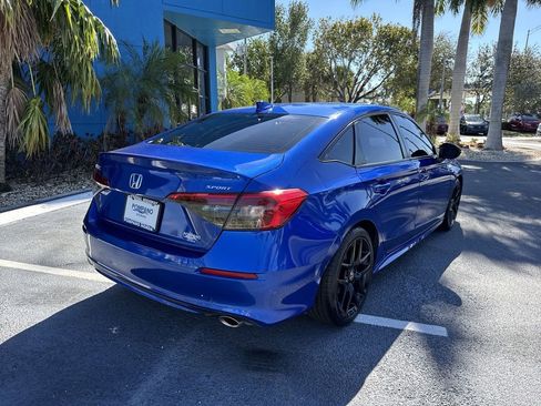 Used 2022 Honda Civic Sport image 3