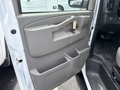 New 2025 Chevrolet Express 2500 w/ Driver Convenience Package image 9