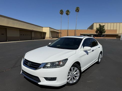 Used 2015 Honda Accord EX-L image 3