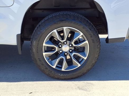 Used 2024 Chevrolet Silverado 1500 LT w/ Texas Edition Plus image 9