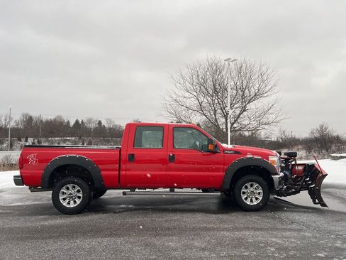 Used 2016 Ford F250 XL w/ Power Equipment Group image 3
