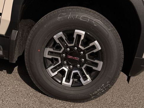 New 2026 GMC Sierra EV Elevation image 8