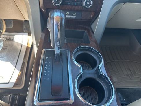 Used 2012 Ford F150 Lariat w/ Lariat Chrome Pkg image 17