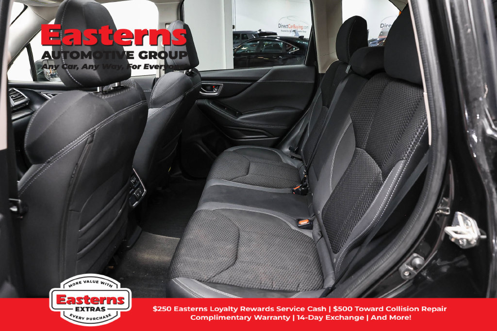 Used 2022 Subaru Forester Premium AWD/4WD image 25