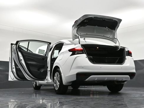 Certified 2025 Nissan Versa S w/ Trunk Package image 36