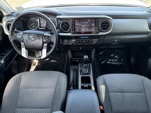 Used 2021 Toyota Tacoma SR5 image 21