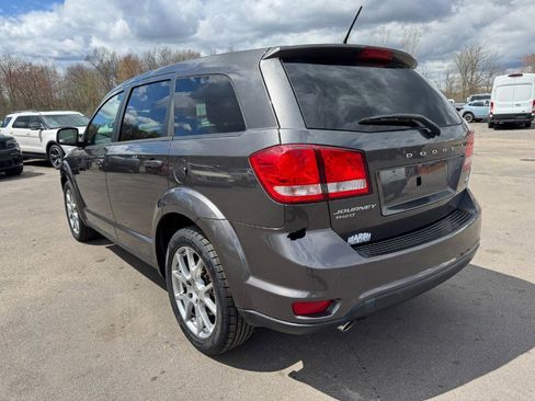 Used 2015 Dodge Journey R/T w/ Flexible Seating Group AWD/4WD image 3