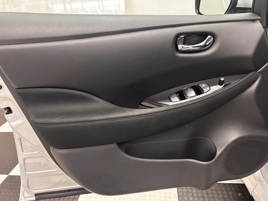 Used 2024 Nissan Leaf SV Plus FWD image 10