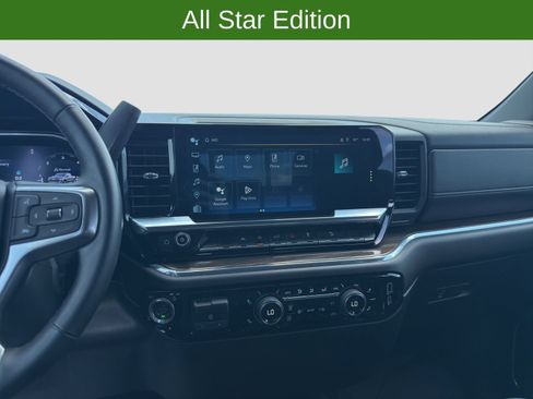 Used 2024 Chevrolet Silverado 1500 LT AWD/4WD image 15