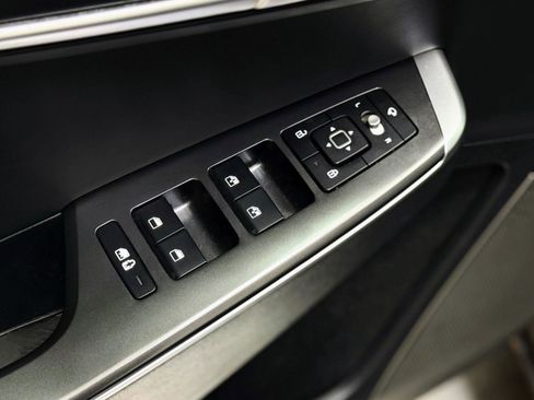 Used 2023 Kia EV6 Wind w/ Wind Technology Package image 13