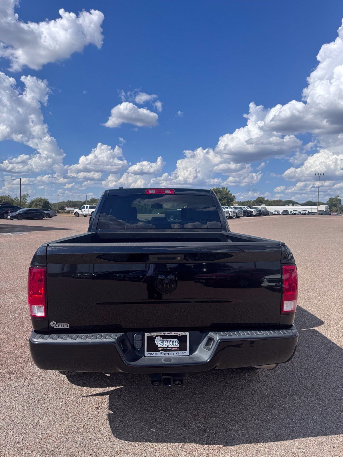 Used 2017 RAM 1500 Express w/ Black Ram 1500 Express Group RWD image 6