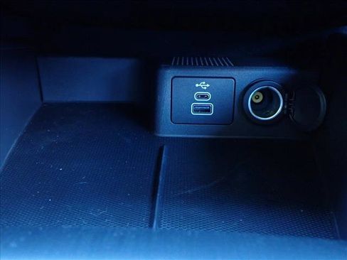 New 2026 Ford Escape SE w/ Class II Trailer Tow Package FWD image 22