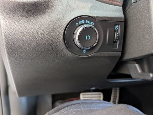 Used 2015 Chevrolet Camaro ZL1 RWD image 5