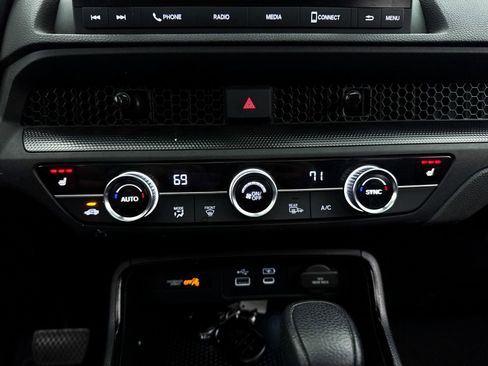 Used 2025 Honda CR-V EX image 23