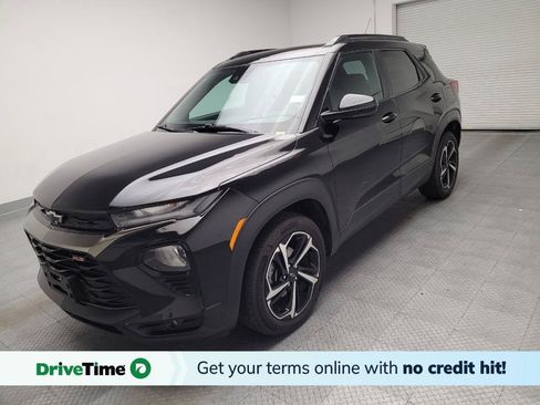 Used 2022 Chevrolet TrailBlazer RS FWD image 1