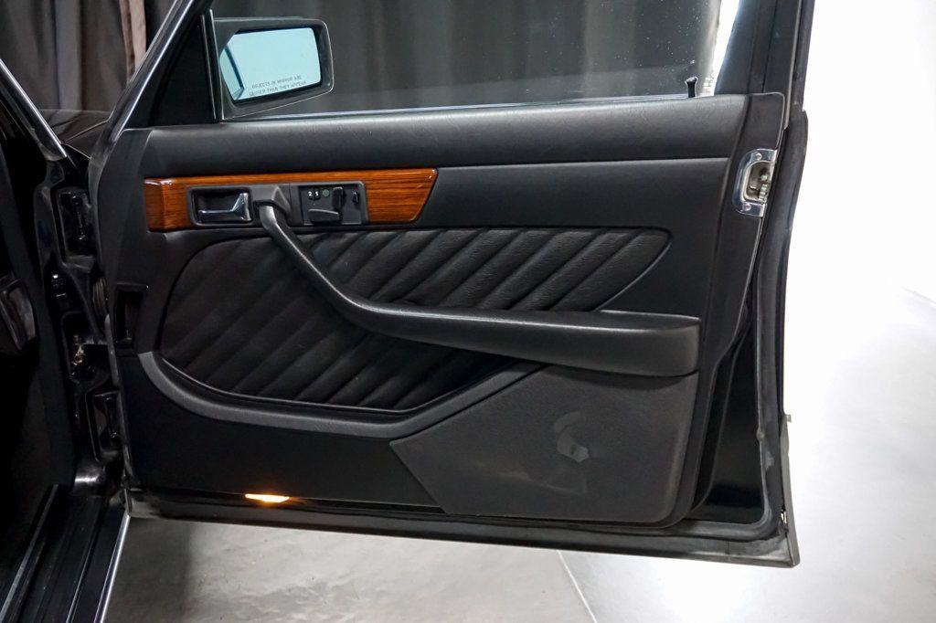 Used 1990 Mercedes-Benz 350 SDL image 37