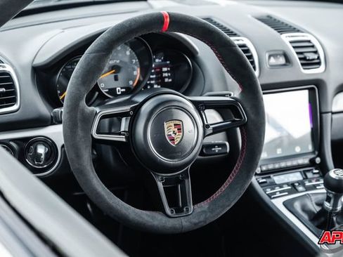 Used 2016 Porsche Cayman GT4 RWD image 7