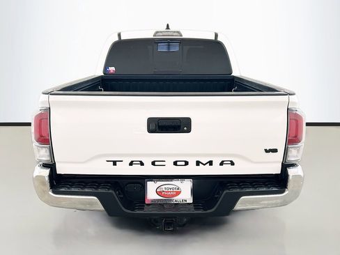 Used 2023 Toyota Tacoma TRD Off-Road image 5