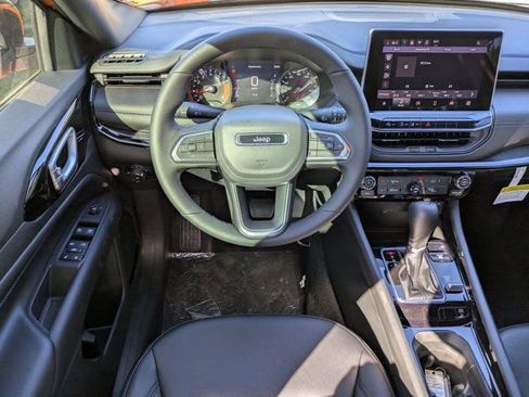 New 2026 Jeep Compass Latitude AWD/4WD image 14