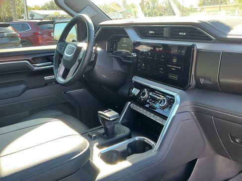 Used 2025 GMC Sierra 1500 Denali w/ Denali Reserve Package image 18