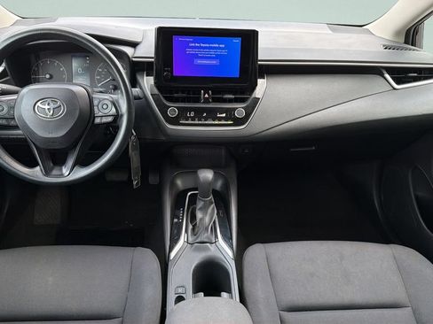 Used 2024 Toyota Corolla LE FWD image 13