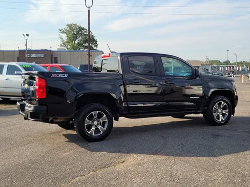 Used 2020 Chevrolet Colorado Z71 AWD/4WD image 23