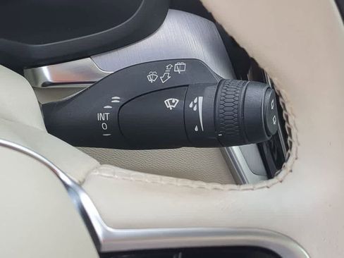 Used 2020 Volvo V60 T5 Cross Country AWD/4WD image 24