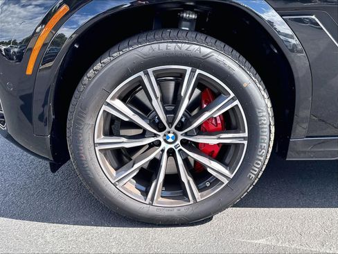 Used 2026 BMW X6 M60i w/ Executive Package AWD/4WD image 33