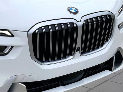 Used 2024 BMW X7 xDrive40i w/ Executive Package AWD/4WD image 28