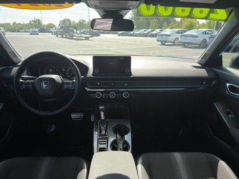 Used 2024 Honda Civic Sport image 25