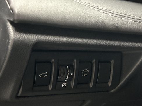 Used 2020 Subaru Outback Limited AWD/4WD image 28