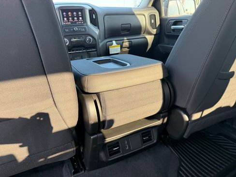 New 2026 Chevrolet Silverado 1500 Custom image 40