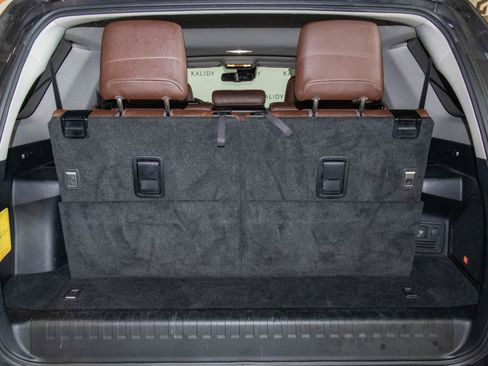 Used 2023 Toyota 4Runner Limited AWD/4WD image 25