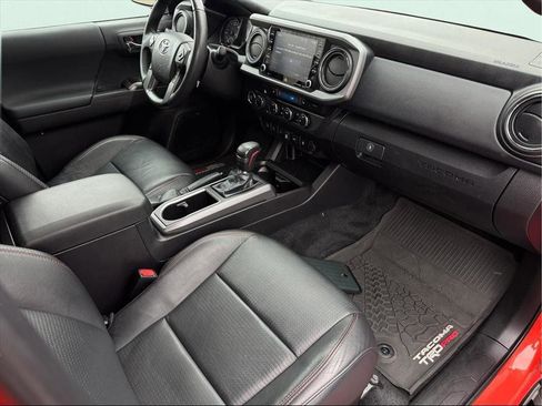 Used 2023 Toyota Tacoma TRD Pro image 16