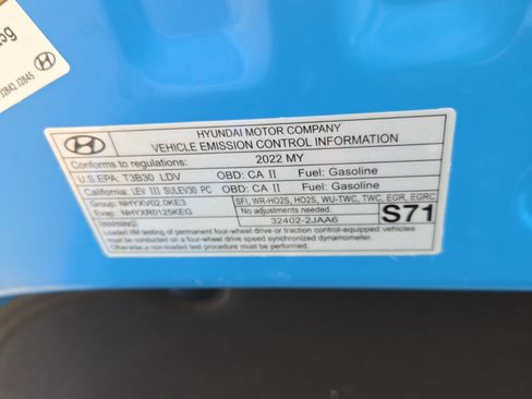 Used 2022 Hyundai Kona SE image 12