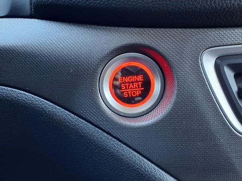 Certified 2024 Honda Ridgeline Sport image 11