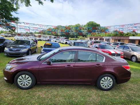 Used 2010 Honda Accord LX image 7