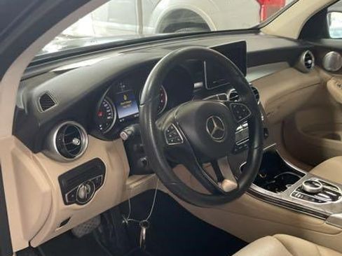 Used 2018 Mercedes-Benz GLC 300 4MATIC Coupe image 7